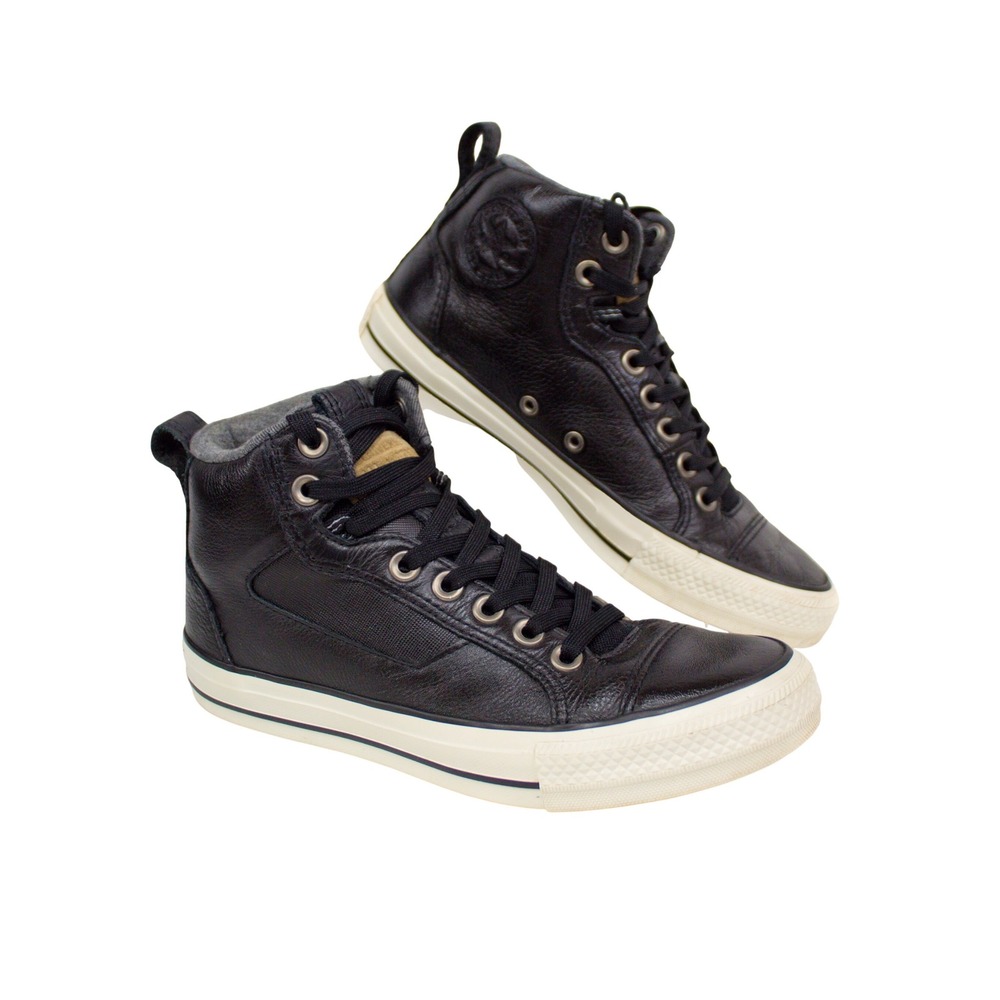 Converse Chuck Taylor All Star Black Leather High Top Sneaker W 7.5 / M‎ 5.5